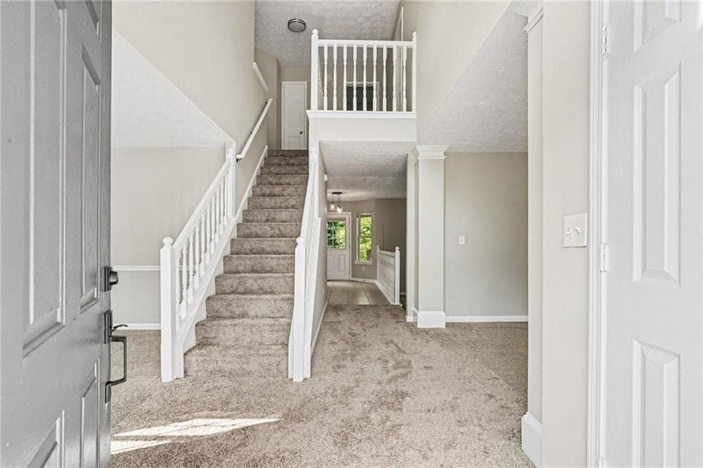 4 bedroom, 3 bathroom, 2,246 sq ft single family residence for sale at 420 Callaway Point, Mcdonough, GA 30252 — photo 4