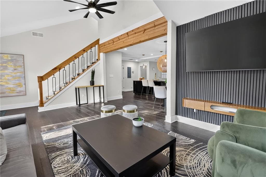 5 bedroom, 4 bathroom, 2,140 sq ft single family residence for sale at 3637 Elm Street, Hapeville, GA 30354 — photo 8