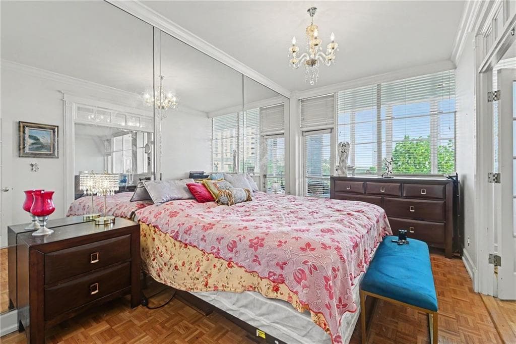 1 bedroom, 1 bathroom, 1,100 sq ft condominium under contract at 3060 Pharr Court 822, Atlanta, GA 30305 — photo 5