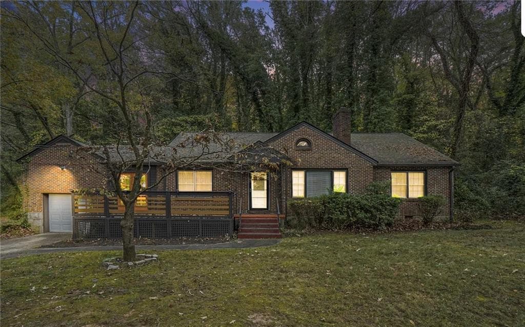 3 bedroom, 1 bathroom, 1,471 sq ft single family residence under contract at 970 Tuckawanna Drive, Atlanta, GA 30311