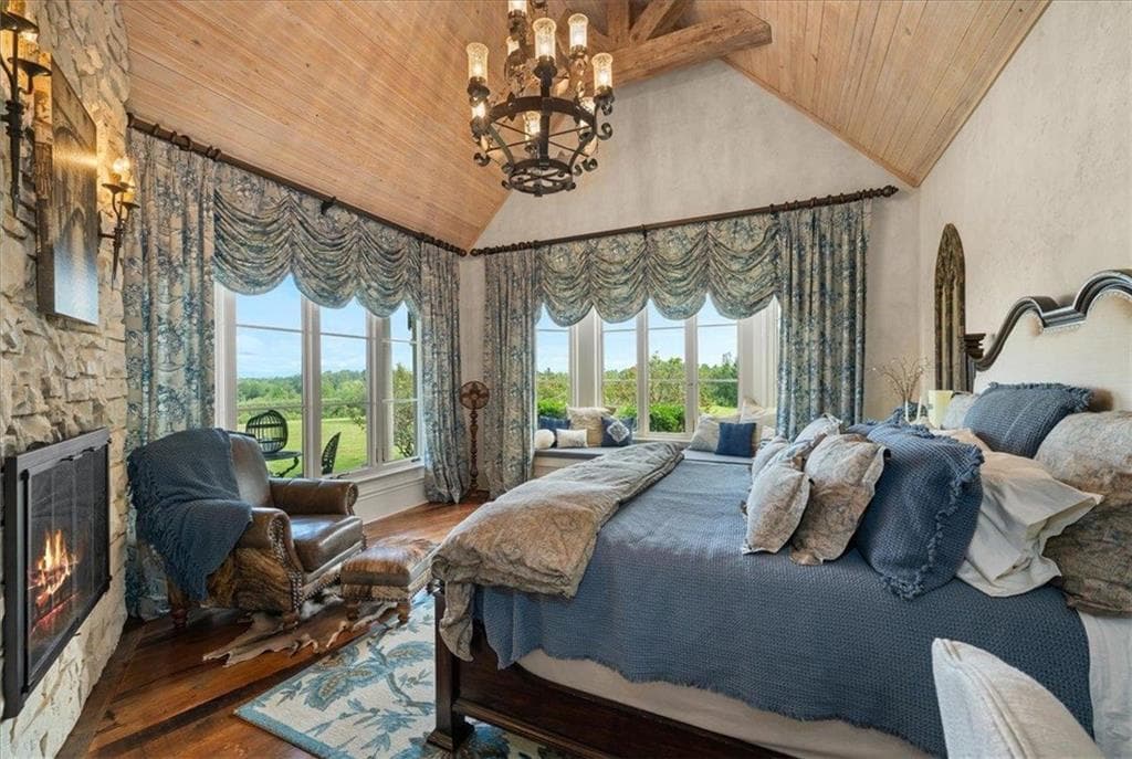 5 bedroom, 6 bathroom, 8,300 sq ft single family residence for sale at 2956 Walhalla Highway, Other-South Carolina, SC 29682 — photo 6