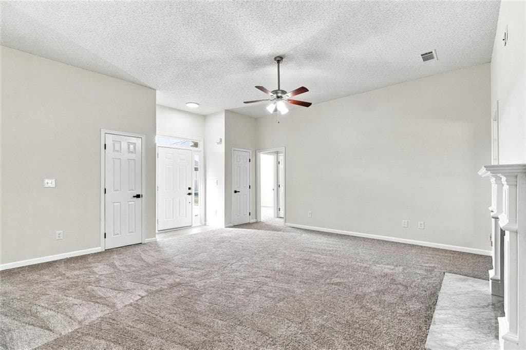 3 bedroom, 2 bathroom, 1,471 sq ft single family residence for sale at 1335 Saint Isabella Court, Locust Grove, GA 30248 — photo 4