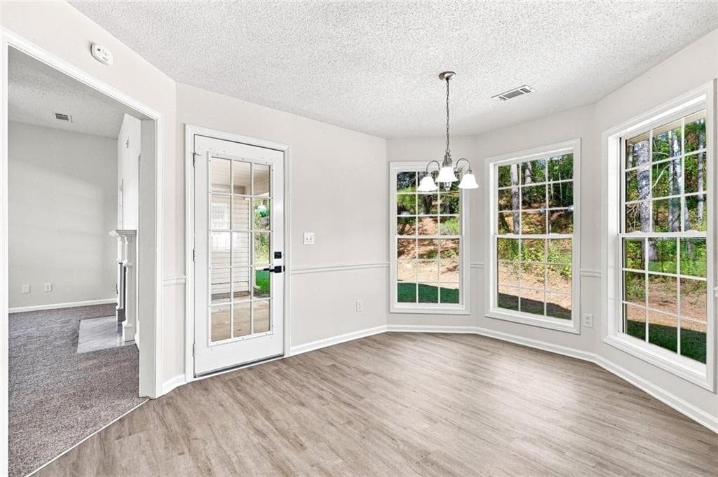 3 bedroom, 2 bathroom, 1,471 sq ft single family residence for sale at 1335 Saint Isabella Court, Locust Grove, GA 30248 — photo 7
