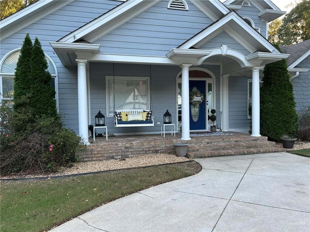 5 bedroom, 6 bathroom, 4,660 sq ft single family residence for sale at 4548 Duncan Drive, Sugar Hill, GA 30518 — photo 3