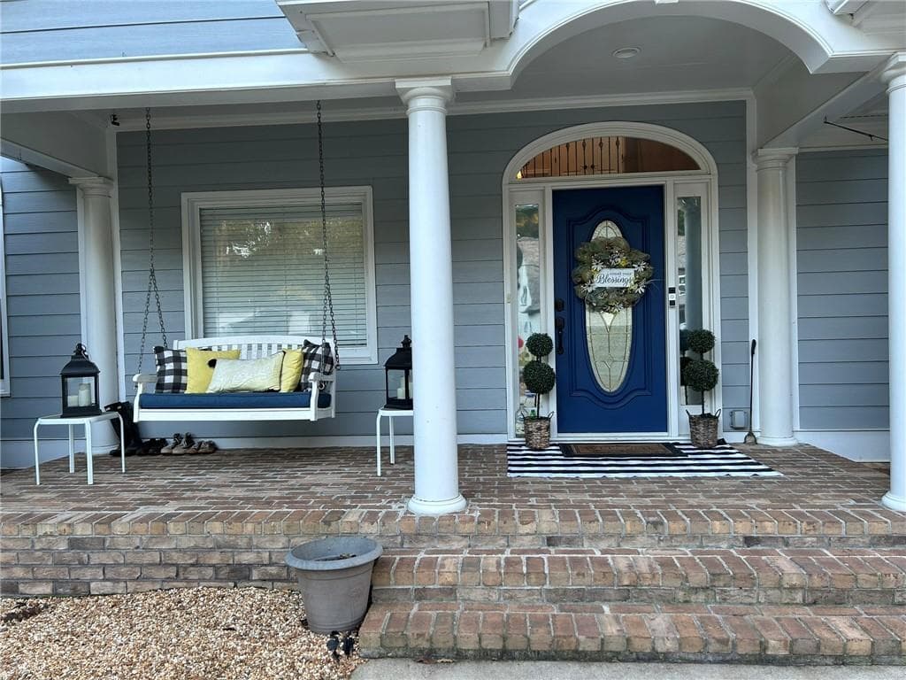 5 bedroom, 6 bathroom, 4,660 sq ft single family residence for sale at 4548 Duncan Drive, Sugar Hill, GA 30518 — photo 4