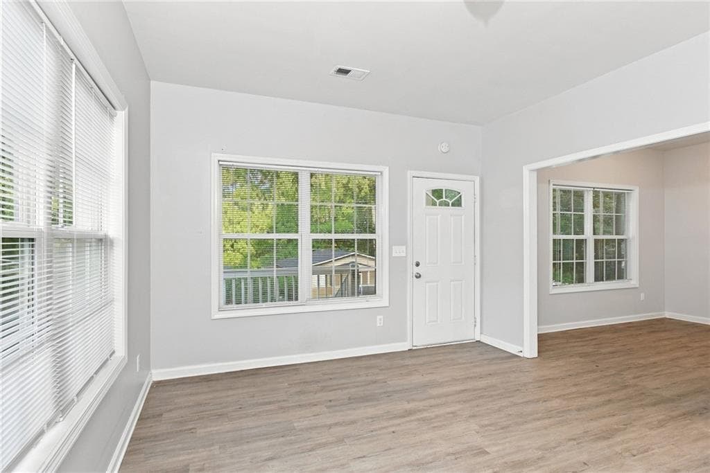 4 bedroom, 2 bathroom, 1,175 sq ft single family residence for rent at 1725 Church Street, Atlanta, GA 30318 for $1,720 a month — photo 5
