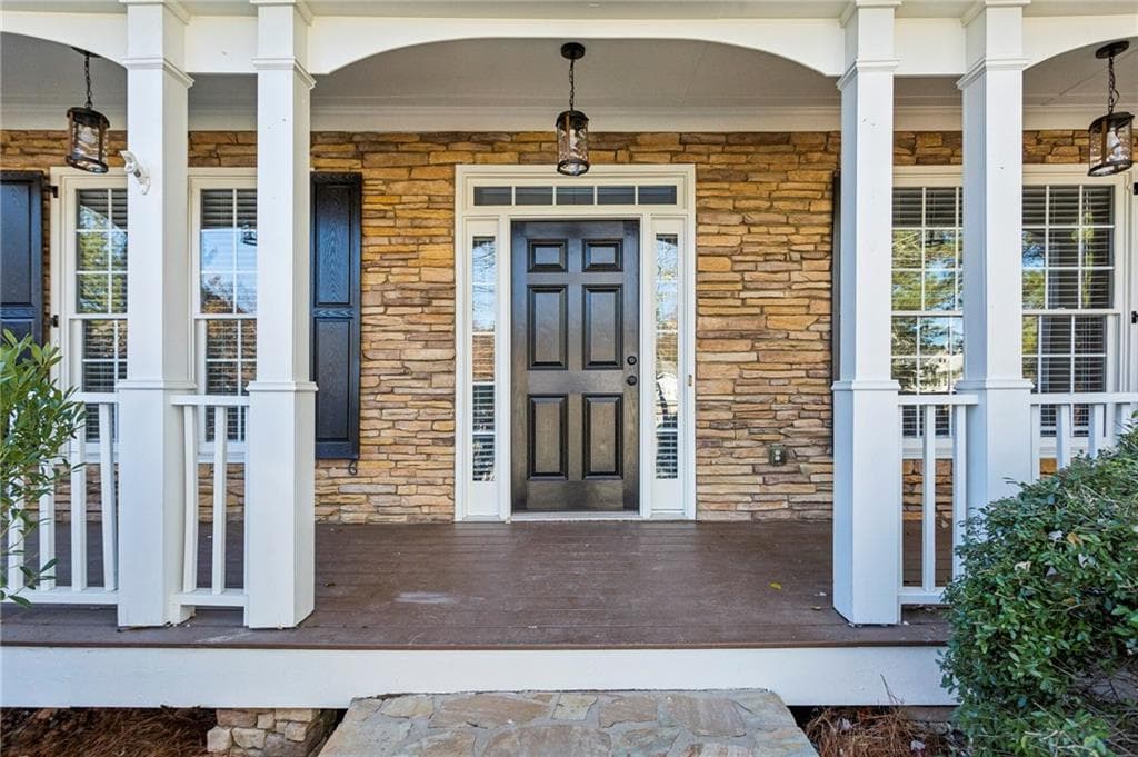 5 bedroom, 3 bathroom, 2,556 sq ft single family residence for rent at 26 McEvers Branch Lane, Acworth, GA 30101 for $2,950 a month — photo 2