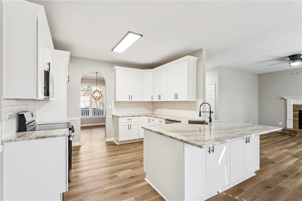 5 bedroom, 3 bathroom, 2,556 sq ft single family residence for rent at 26 McEvers Branch Lane, Acworth, GA 30101 for $2,950 a month — photo 10