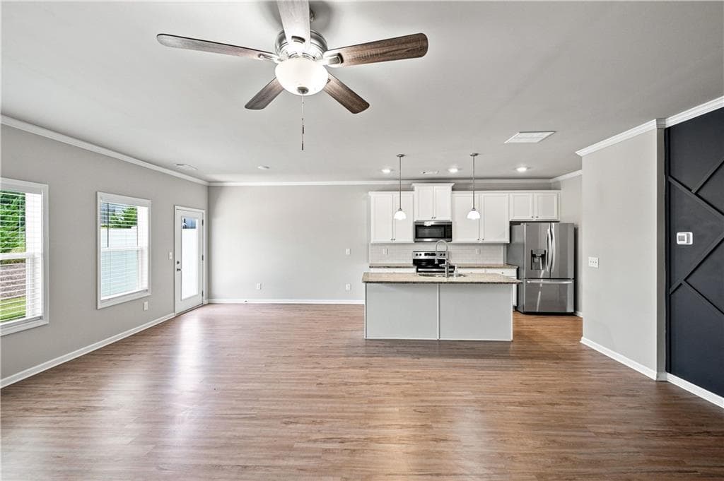 4 bedroom, 3 bathroom, 1,966 sq ft townhouse for rent at 5149 Fox Den Road, Oakwood, GA 30566 for $2,100 a month — photo 6