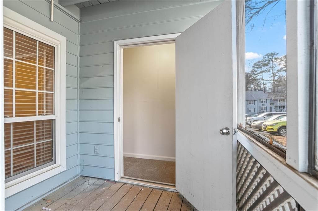 2 bedroom, 2 bathroom, 1,140 sq ft condominium for sale at 4120 Riverlook Parkway 203, Marietta, GA 30067 — photo 6