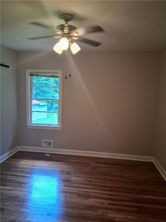 3 bedroom, 2 bathroom, 1,527 sq ft single family residence for rent at 2122 Kimberly Road, Atlanta, GA 30331 for $1,850 a month — photo 2