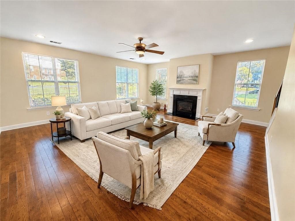 4 bedroom, 4 bathroom, 2,398 sq ft townhouse for sale at 6035 Brookside Oak Circle, Norcross, GA 30093 — photo 5