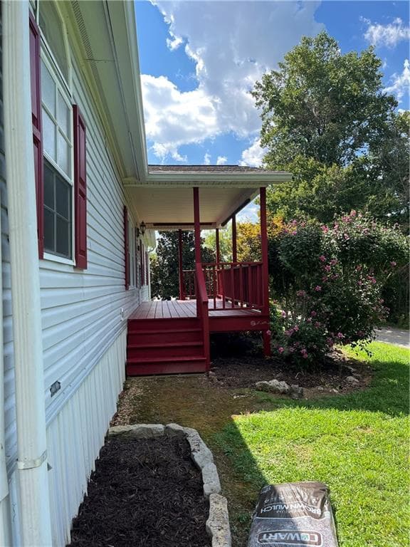 3 bedroom, 2 bathroom, 1,792 sq ft single family residence for sale at 130 Fortner Drive, Dahlonega, GA 30533 — photo 6