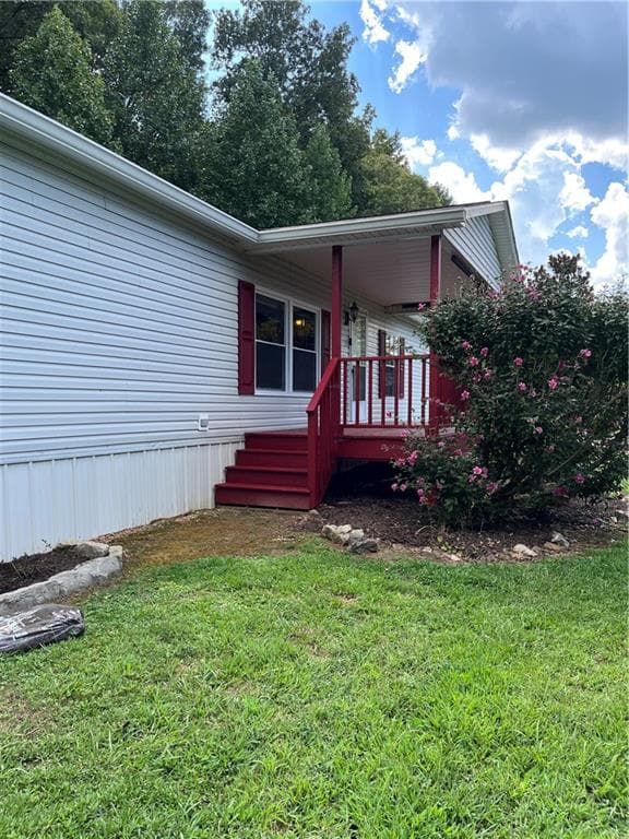 3 bedroom, 2 bathroom, 1,792 sq ft single family residence for sale at 130 Fortner Drive, Dahlonega, GA 30533 — photo 7
