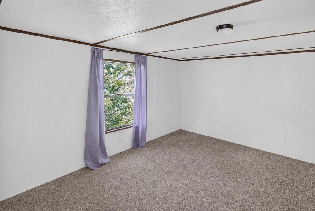 2 bedroom, 1 bathroom, 980 sq ft single family residence for sale at 357 E Second Street, Blue Ridge, GA 30513 — photo 10
