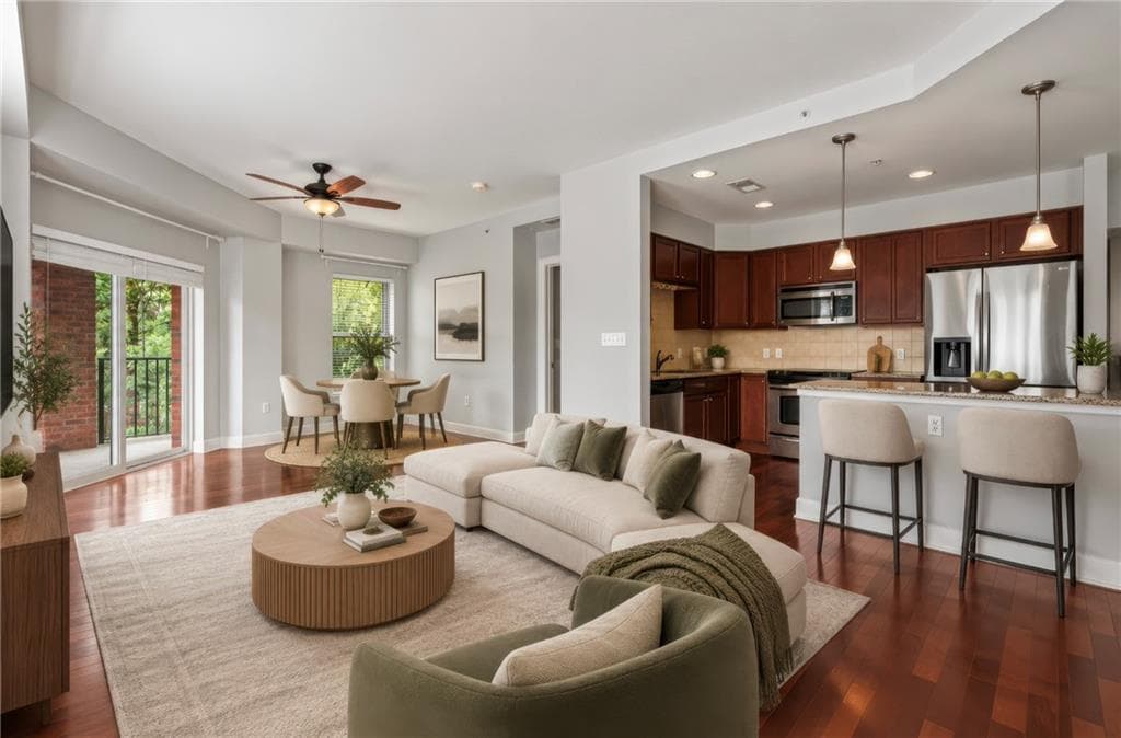 2 bedroom, 4 bathroom, 1,172 sq ft condominium for sale at 200 River Vista Drive 302, Sandy Springs, GA 30339 — photo 3
