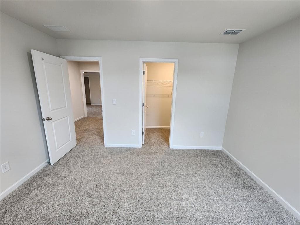 5 bedroom, 5 bathroom, 3,252 sq ft single family residence for rent at 235 Valley Oak Drive, Dawsonville, GA 30534 for $2,950 a month — photo 3