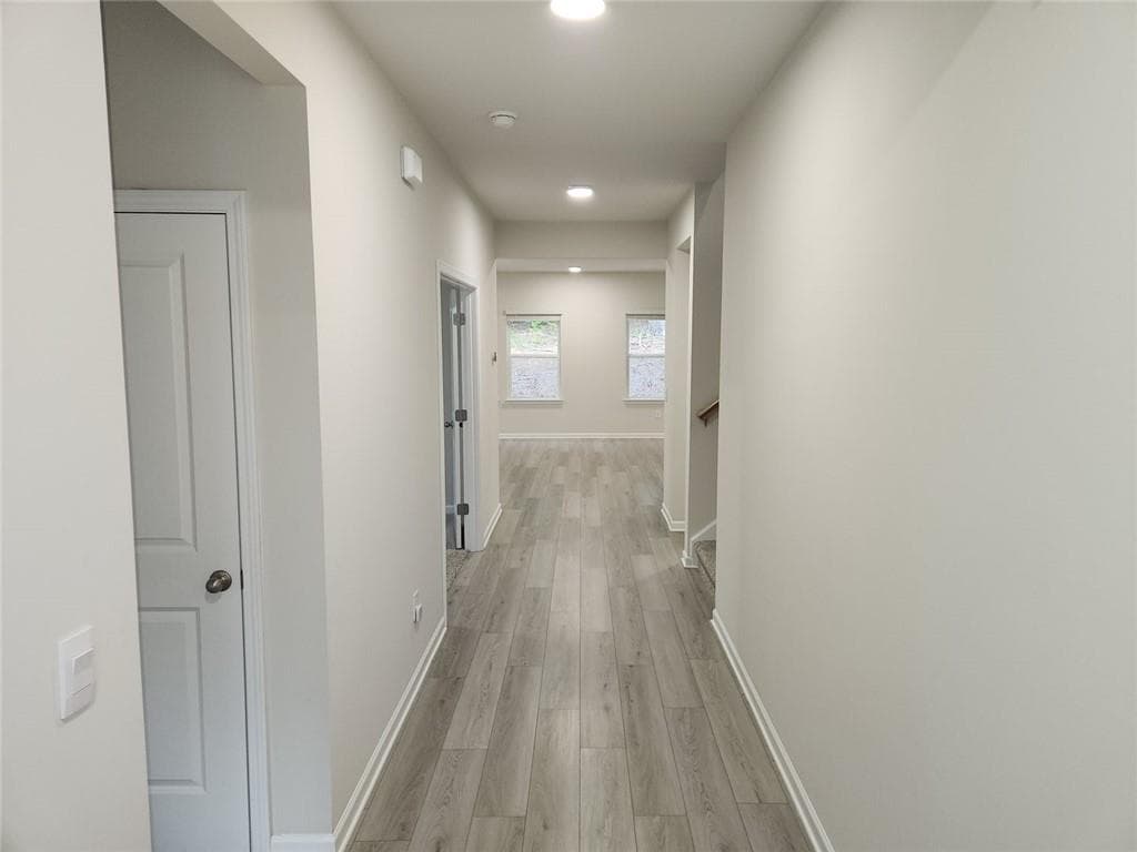 5 bedroom, 5 bathroom, 3,252 sq ft single family residence for rent at 235 Valley Oak Drive, Dawsonville, GA 30534 for $2,950 a month — photo 5