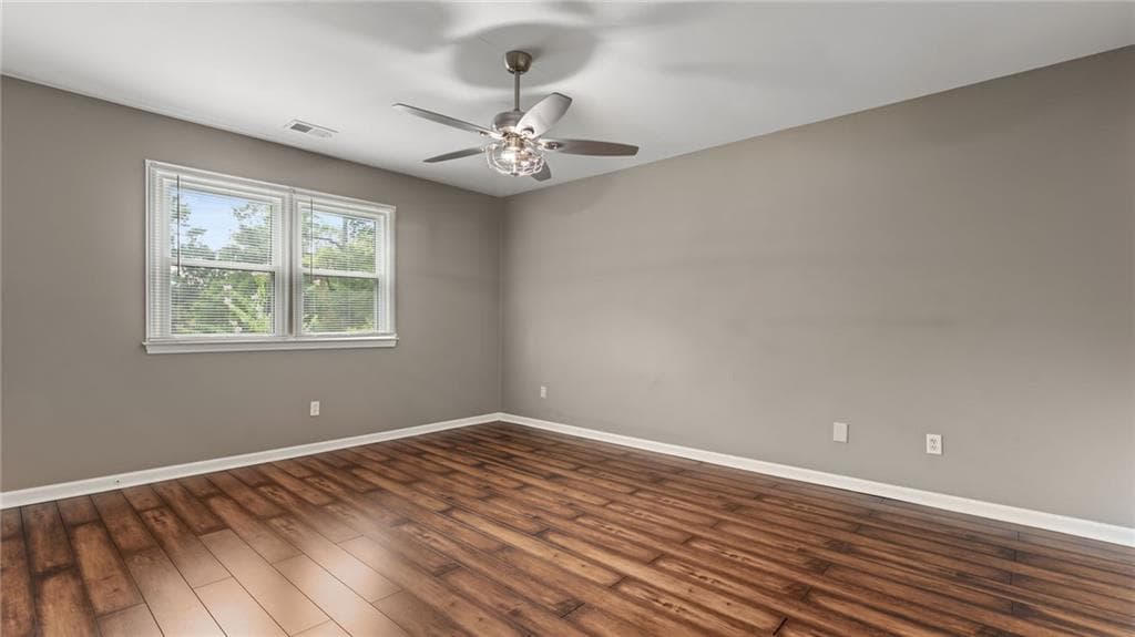 3 bedroom, 3 bathroom, 1,536 sq ft single family residence for rent at 3913 Hadley Farm Drive, Marietta, GA 30066 for $2,450 a month — photo 10