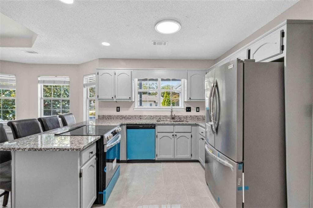 4 bedroom, 3 bathroom, 3,010 sq ft single family residence for sale at 503 Horseshoe Circle, Stockbridge, GA 30281 — photo 10