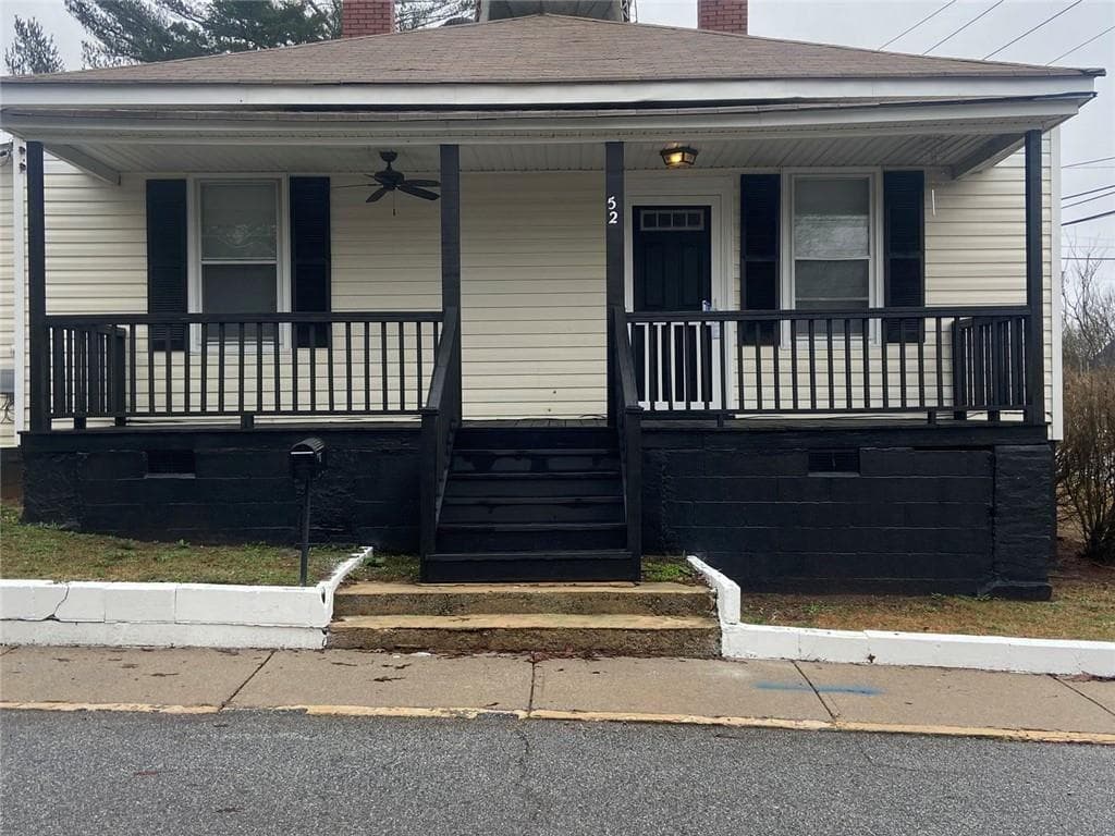 2 bedroom, 2 bathroom, 1,576 sq ft single family residence for sale at 52 Ivy Street, Porterdale, GA 30014