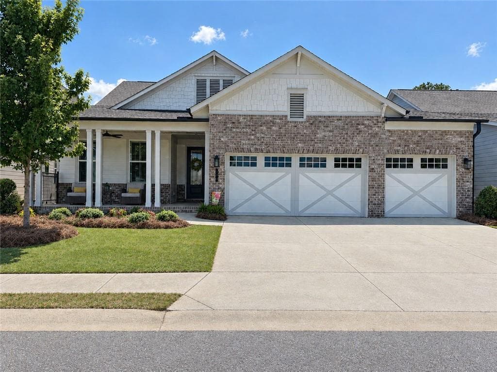 4 bedroom, 5 bathroom, 4,519 sq ft single family residence for sale at 170 Erie Point, Hoschton, GA 30548 — photo 6