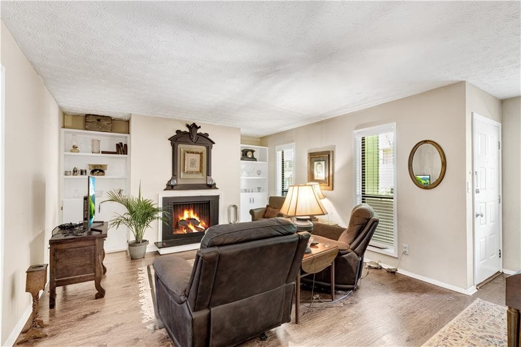 2 bedroom, 2 bathroom, 1,314 sq ft condominium for sale at 605 Dunbar Drive 605, Atlanta, GA 30338 — photo 5
