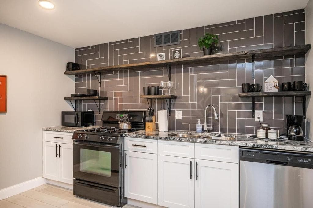 other for sale at 215 Piedmont Avenue, Atlanta, GA 30308 — photo 6