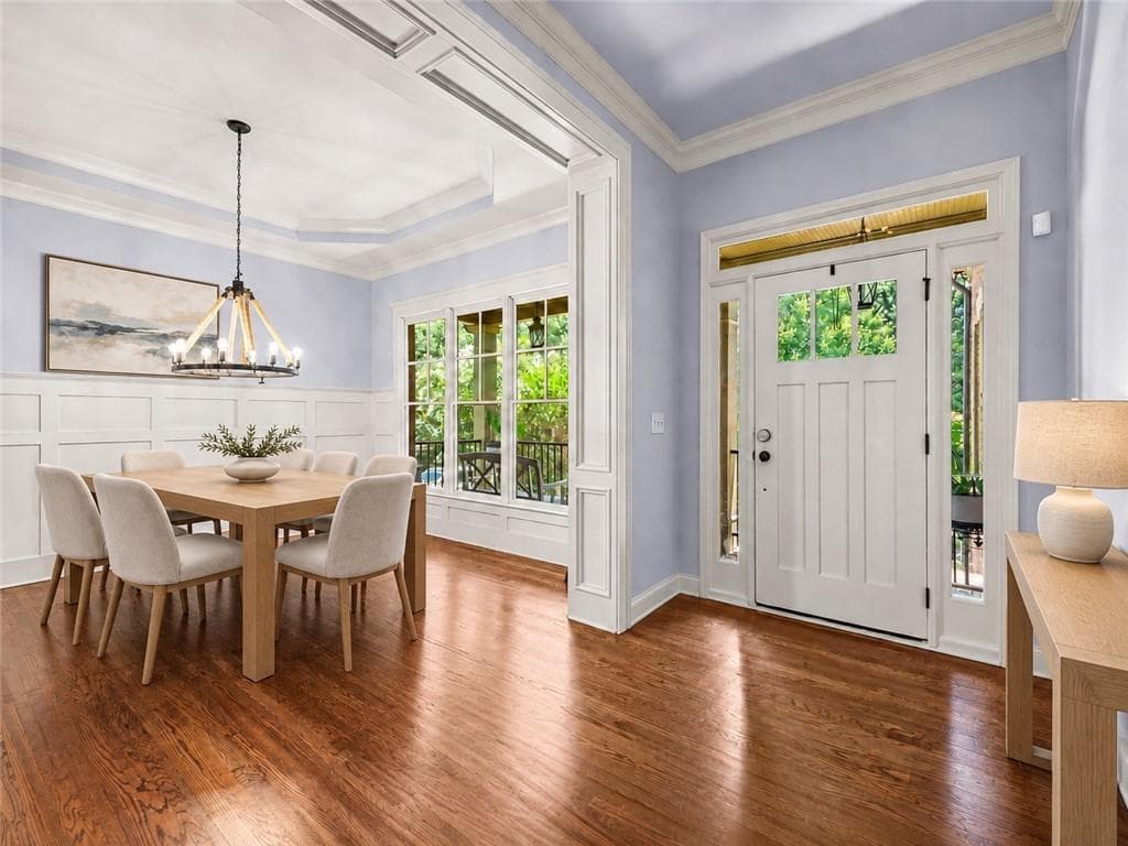 6 bedroom, 5 bathroom, 5,240 sq ft single family residence for sale at 11880 Old Station Place, Alpharetta, GA 30004 — photo 3
