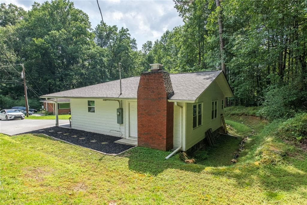 3 bedroom, 3 bathroom, 1,406 sq ft single family residence for sale at 42 Carpenter Lane, Dahlonega, GA 30533 — photo 6