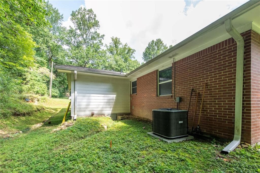3 bedroom, 3 bathroom, 1,406 sq ft single family residence for sale at 42 Carpenter Lane, Dahlonega, GA 30533 — photo 8
