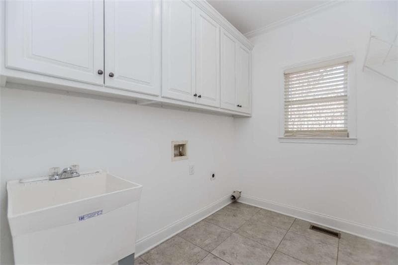 4 bedroom, 6 bathroom, 3,020 sq ft single family residence for rent at 4234 Quail Creek Drive, Flowery Branch, GA 30542 for $3,500 a month — photo 7