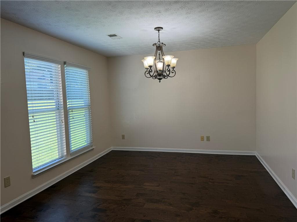 3 bedroom, 3 bathroom, 1,822 sq ft single family residence for rent at 4654 Hampton, Marietta, GA 30068 for $3,000 a month — photo 4
