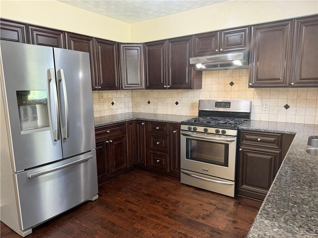 3 bedroom, 3 bathroom, 1,822 sq ft single family residence for rent at 4654 Hampton, Marietta, GA 30068 for $3,000 a month — photo 6