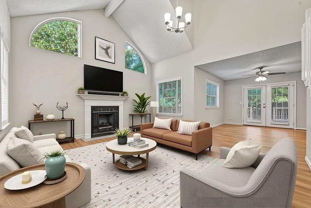 3 bedroom, 3 bathroom, 2,157 sq ft single family residence for sale at 1009 Cobb Place Manor Drive, Marietta, GA 30066 — photo 3