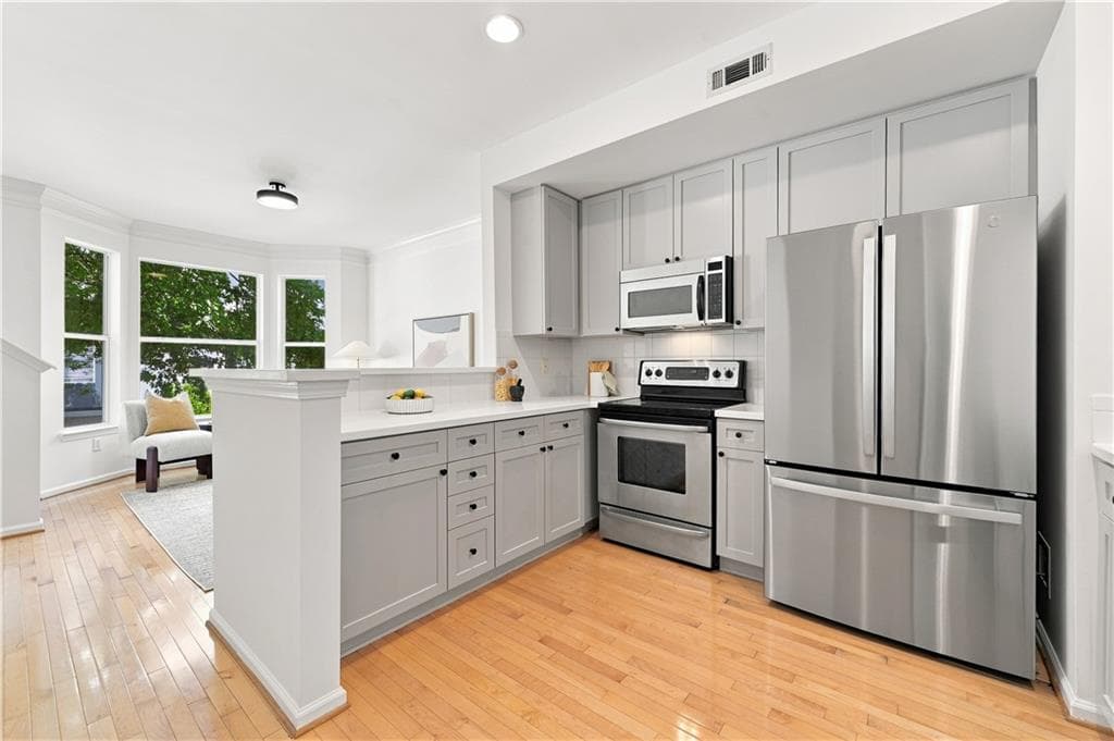 2 bedroom, 2 bathroom, 1,212 sq ft townhouse for sale at 951 Glenwood Avenue 1202, Atlanta, GA 30316 — photo 7