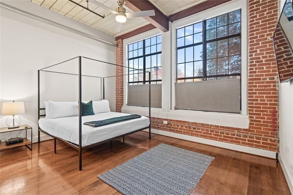 2 bedroom, 2 bathroom, 1,120 sq ft condominium for rent at 1261 Caroline Street 111, Atlanta, GA 30307 for $2,500 a month — photo 7