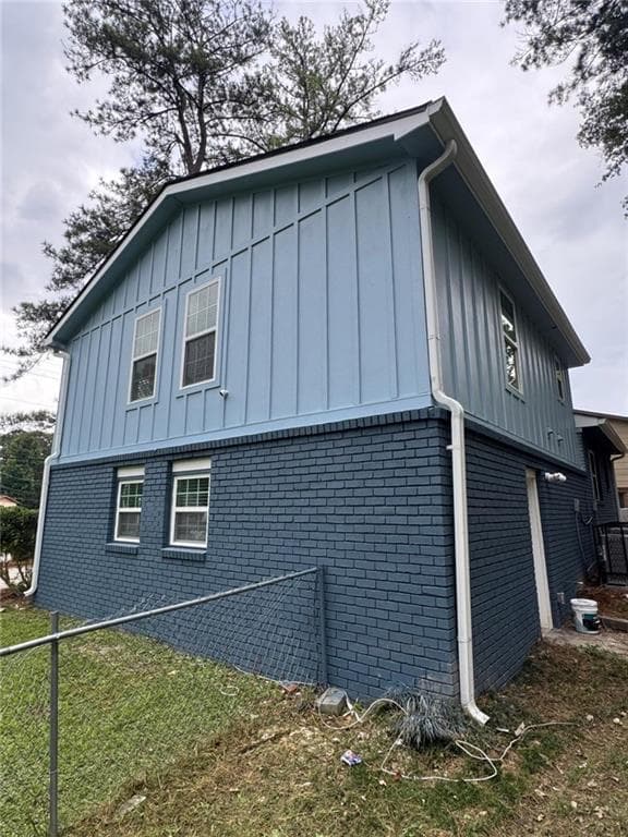 4 bedroom, 3 bathroom, 1,926 sq ft single family residence for rent at 6365 Connell, Atlanta, GA 30349 for $2,300 a month — photo 2