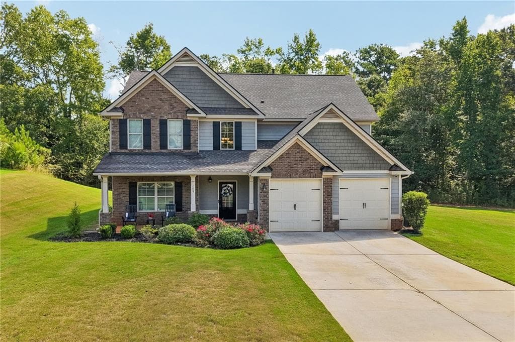 5 bedroom, 3 bathroom, 2,735 sq ft single family residence for sale at 109 Donovan Avenue, Locust Grove, GA 30248