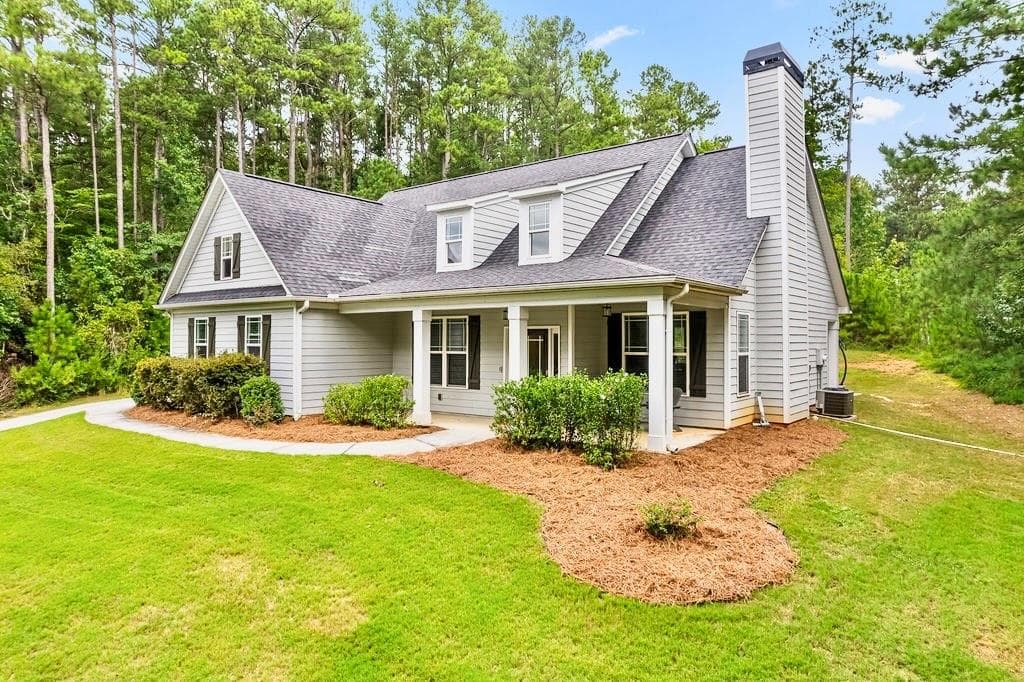4 bedroom, 3 bathroom, 2,080 sq ft single family residence for sale at 265 Emerald Hills Lane, Newnan, GA 30263 — photo 3