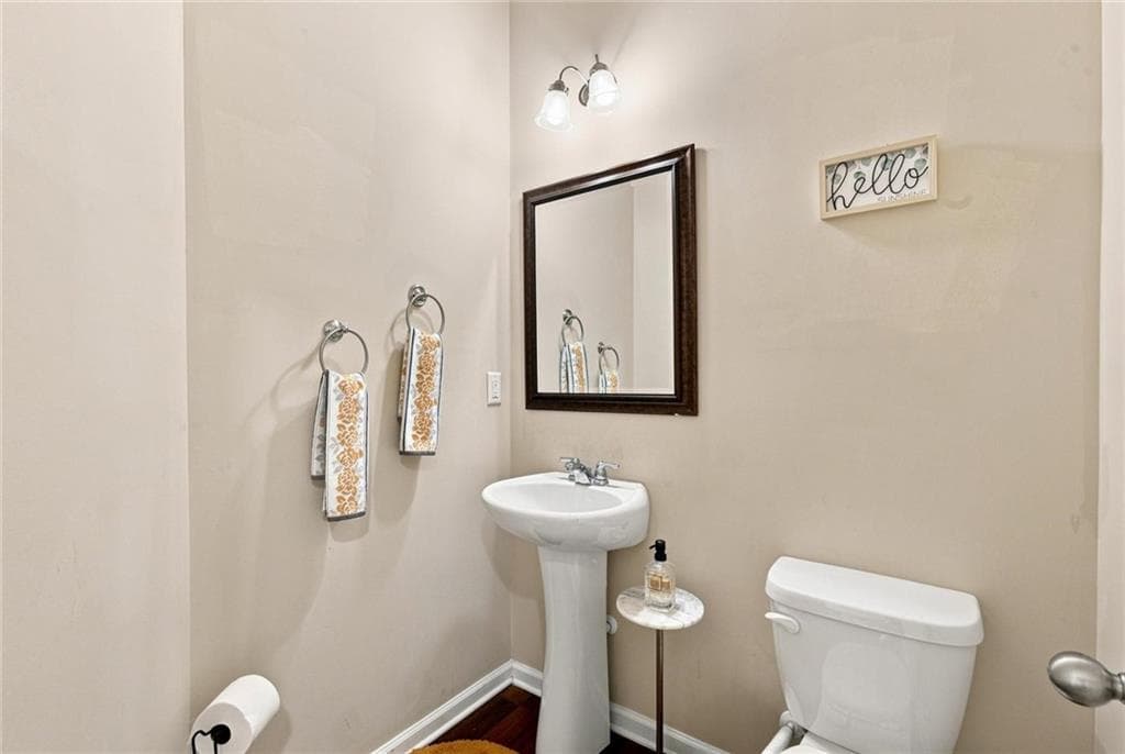 3 bedroom, 3 bathroom, 2,388 sq ft townhouse for sale at 413 Fern Bay Drive, Atlanta, GA 30331 — photo 5