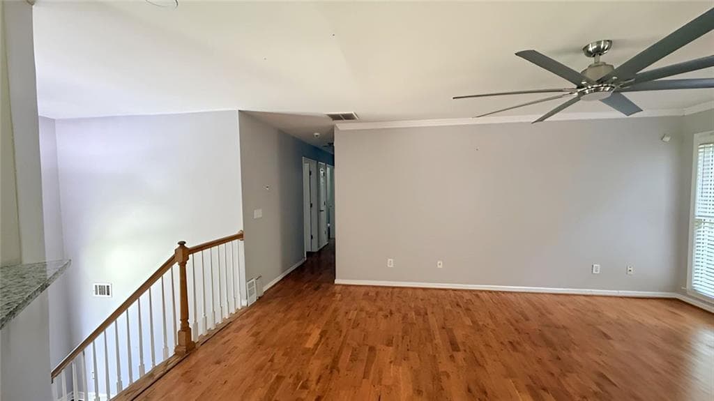 3 bedroom, 2 bathroom, 1,333 sq ft single family residence for sale at 1796 Calloway Drive, Atlanta, GA 30314 — photo 5