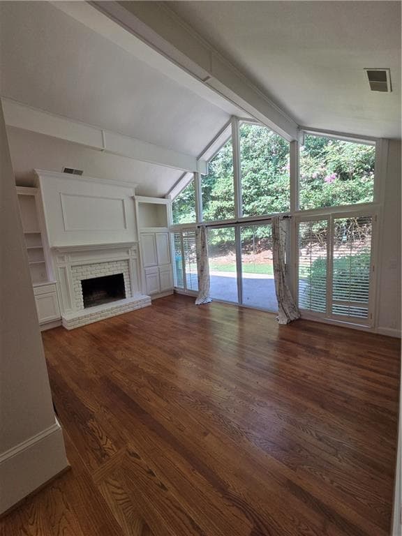 3 bedroom, 3 bathroom, 2,647 sq ft single family residence for rent at 60 Fairway Ridge Drive, Johns Creek, GA 30022 for $3,195 a month — photo 2