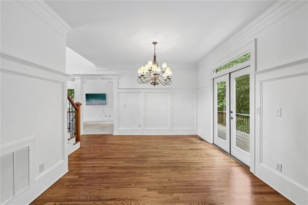 4 bedroom, 4 bathroom, 4,020 sq ft single family residence for sale at 4325 Little Falls Drive, Cumming, GA 30041 — photo 5