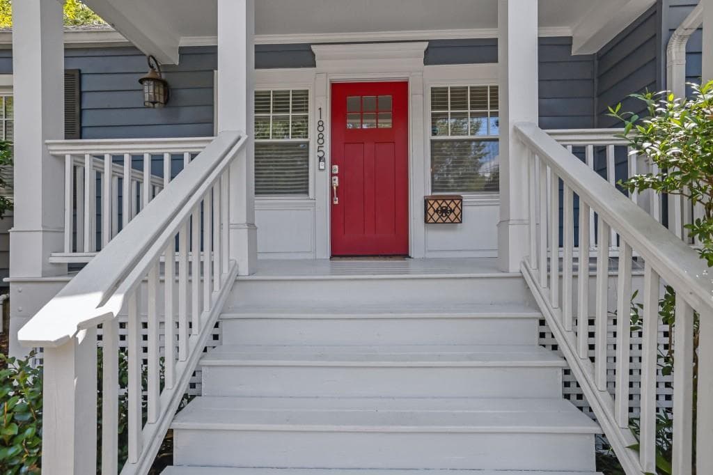 4 bedroom, 2 bathroom, 2,156 sq ft single family residence under contract at 1885 Monroe Drive, Atlanta, GA 30324 — photo 3