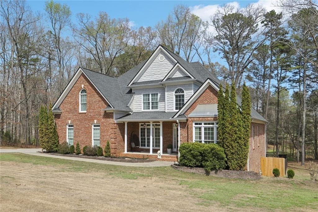 4 bedroom, 4 bathroom, 5,852 sq ft single family residence for sale at 640 Ivy Lea Drive, Lawrenceville, GA 30045 — photo 2