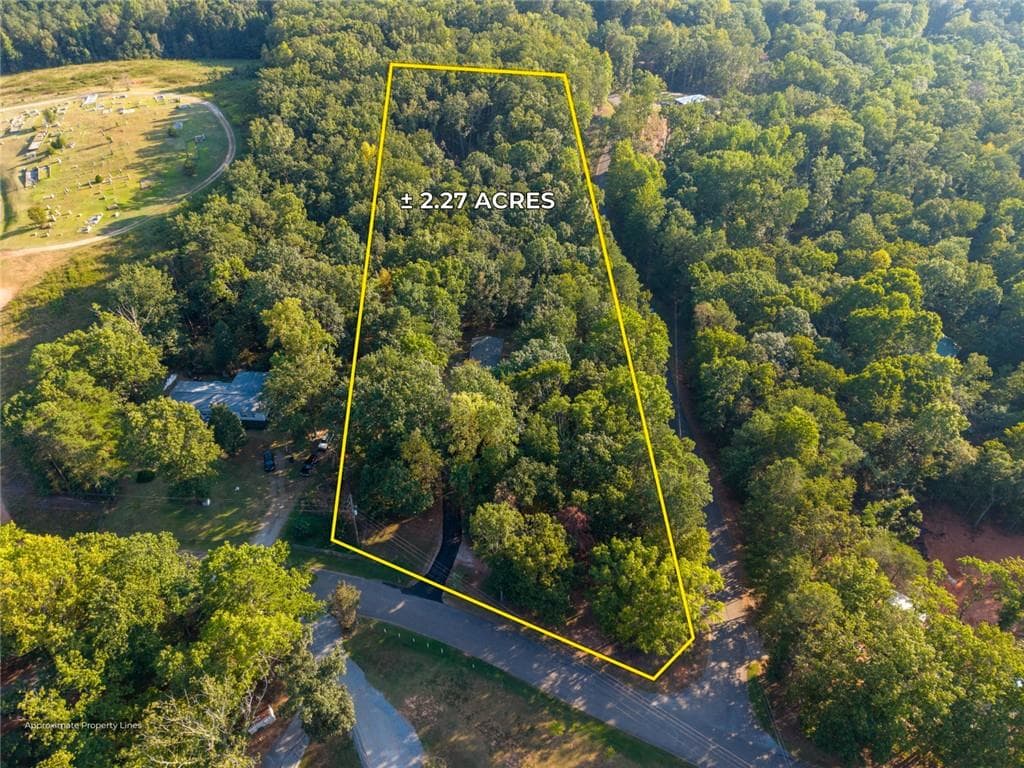 3 bedroom, 2 bathroom, 1,152 sq ft single family residence for sale at 81 Cherokee Trail, Ball Ground, GA 30107