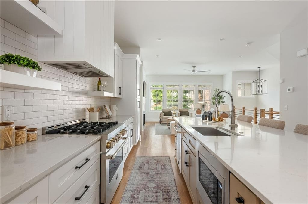 4 bedroom, 4 bathroom, 3,000 sq ft townhouse for sale at 2145 Druid Fields Lane, Decatur, GA 30033 — photo 6