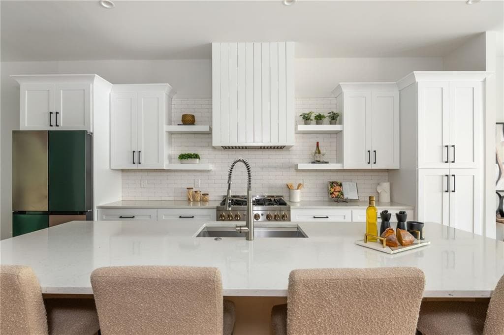 4 bedroom, 4 bathroom, 3,000 sq ft townhouse for sale at 2145 Druid Fields Lane, Decatur, GA 30033 — photo 7
