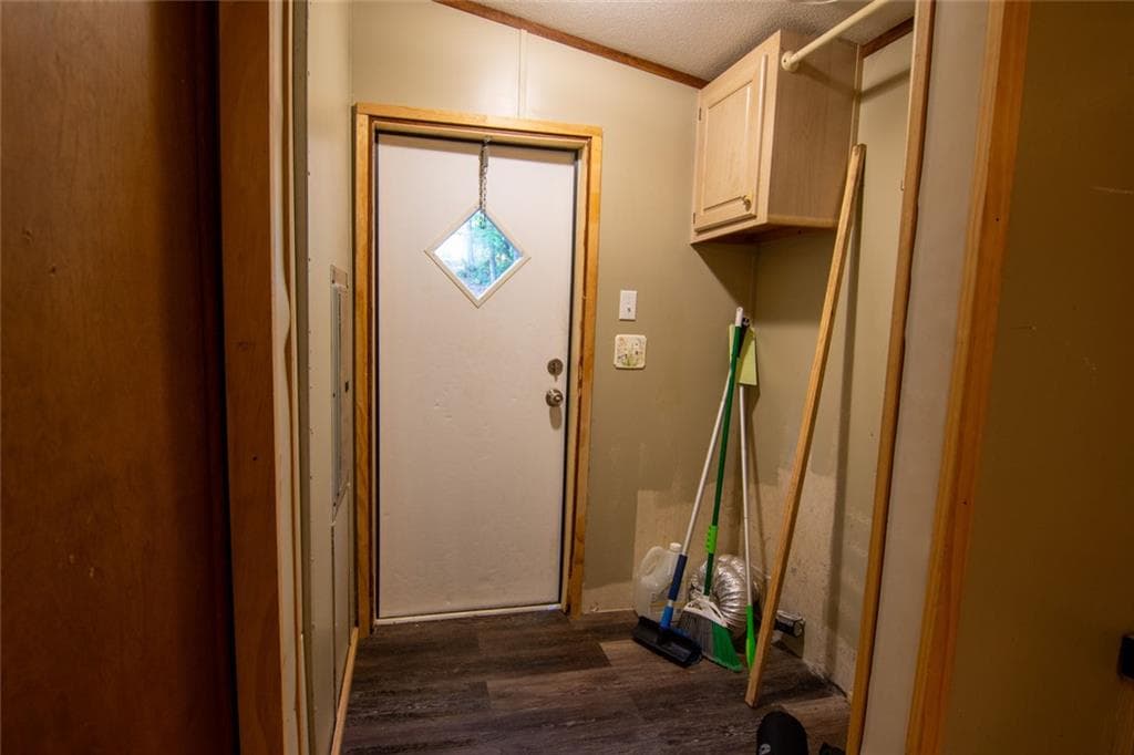 3 bedroom, 2 bathroom, 1,152 sq ft single family residence for sale at 81 Cherokee Trail, Ball Ground, GA 30107 — photo 6